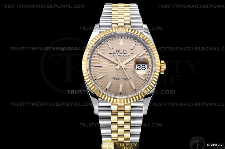 0517 RDJ0450A – DJ 36mm Jub Flt 904L YG SS P-Gold Stk VSF VS Comfortable 764